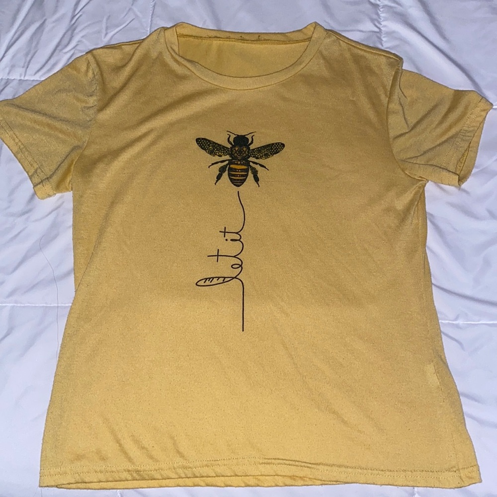 Let it 🐝 yellow tee